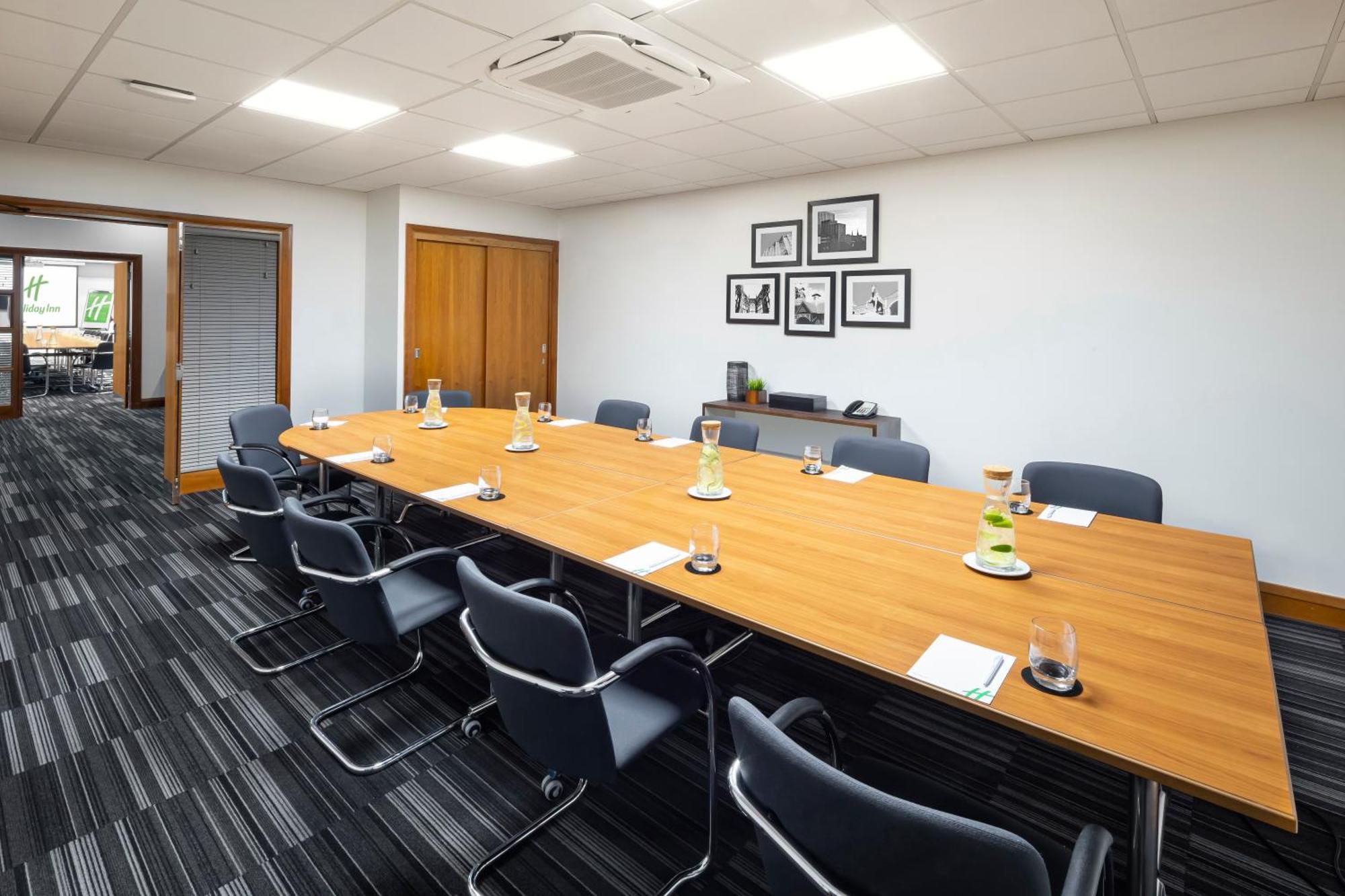 Holiday Inn Coventry M6, J2 By Ihg Exterior foto
